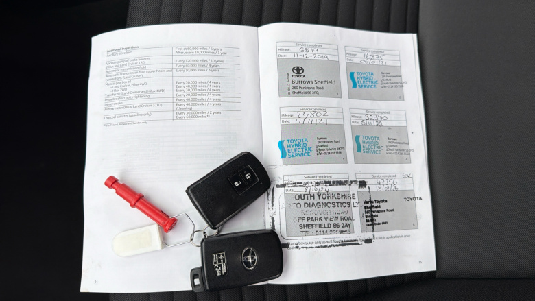 Toyota Yaris 1.5 Hybrid Icon Tech 5dr CVT Hybrid Hatchback